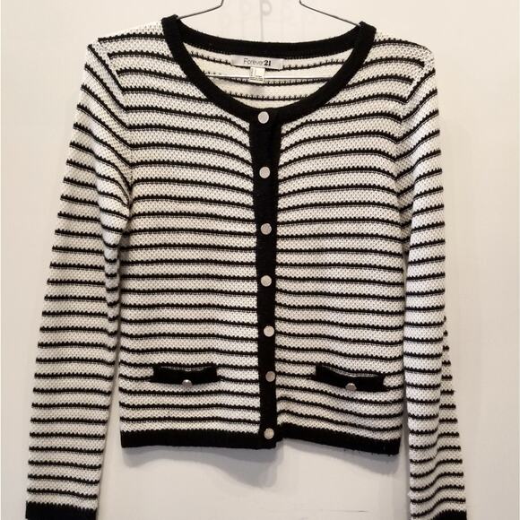 Forever 21 Black & White Acrylic Sweater Round Neck Button Down Long Sleeve Sz L - Picture 1 of 12